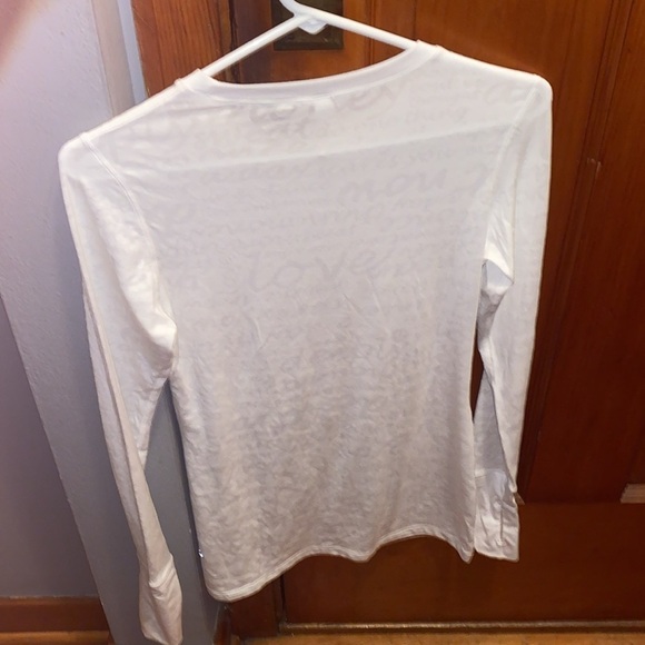 Lululemon long sleeve - Picture 3 of 4